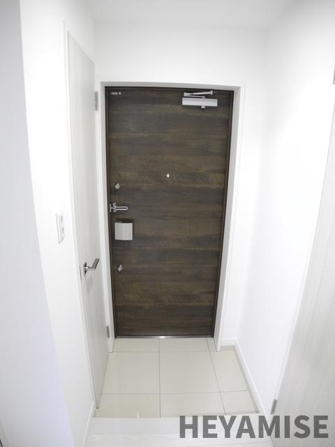 玄関　※同間取りの別の階のお部屋の画像です※
