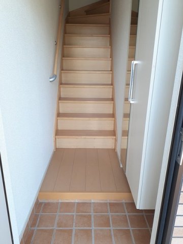 玄関　収納もある玄関です
