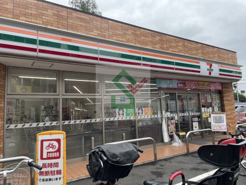 コンビニ　セブンイレブン清瀬駅北口店（コンビニ）まで197m
