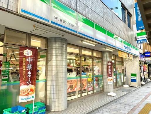 コンビニ　ファミリーマート神田須田町一丁目店（コンビニ）まで144m
