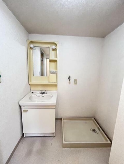 洗面設備　別部屋参考写真