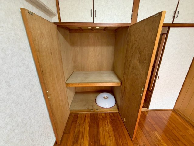 収納　※別部屋の写真を掲載しております、現状優先になります