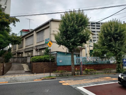 幼稚園・保育園　文京区立後楽幼稚園（幼稚園・保育園）まで1432m