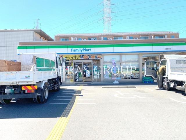 コンビニ　ファミリーマート 八潮駅南店（コンビニ）まで373m