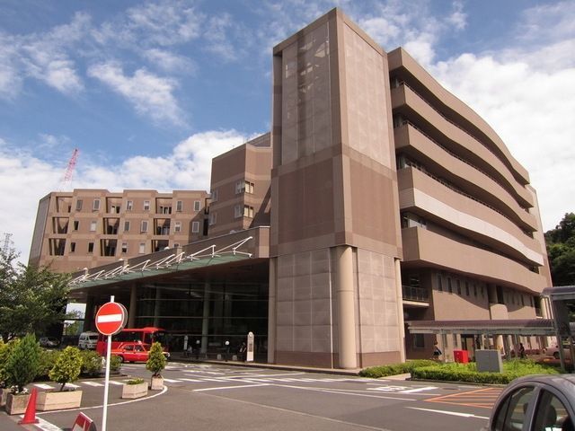 病院　稲城市立病院（病院）まで1300m