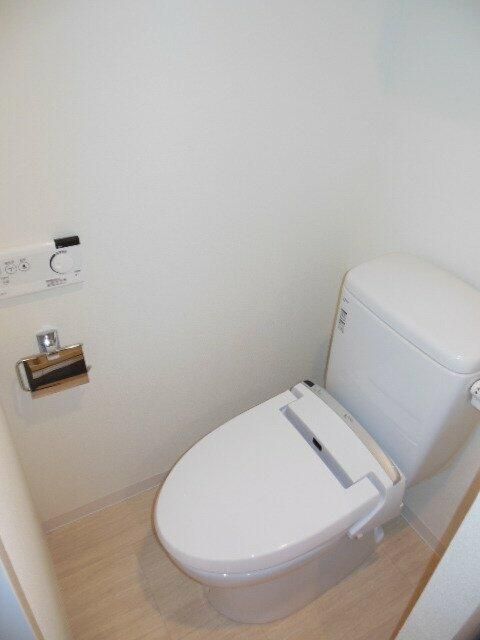 ガーラ・プレシャス横濱関内のトイレ写真