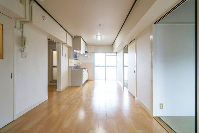 UR高森台の居間写真
