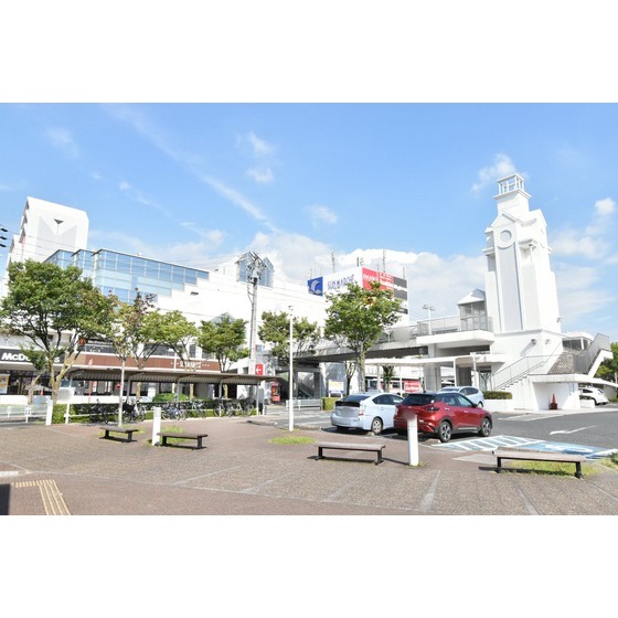 ショッピングセンター　アピタ高蔵寺店（ショッピングセンター）まで750m