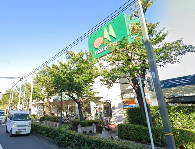 スーパー　マルエツ東和店（スーパー）まで809m