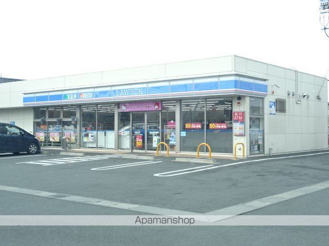 コンビニ　ローソン（コンビニ）まで583m