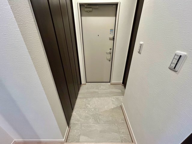 HK磯馴の玄関写真
