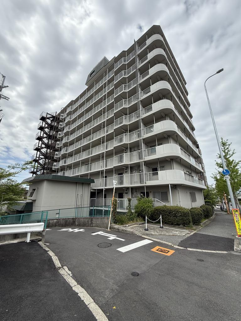 サンハイツ刀根山の外観写真