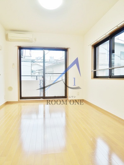 居室・リビング　洋室のお部屋です。