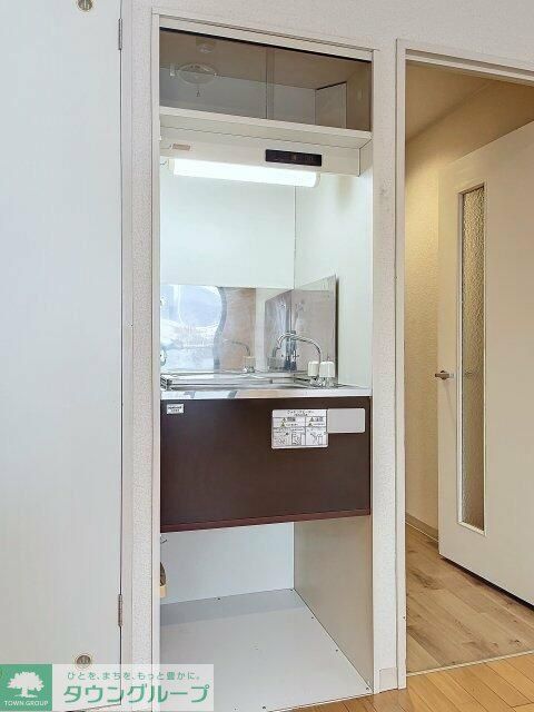キッチン　※家具・小物はイメージです※