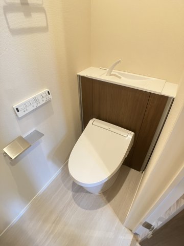 トイレ　※同物件の別部屋参考写真です。