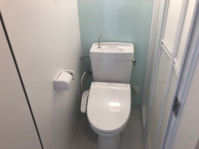 トイレ　別号室参考写真