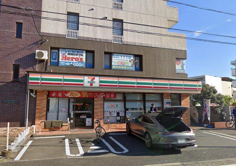 コンビニ　セブンイレブン横浜樽町店（コンビニ）まで106m
