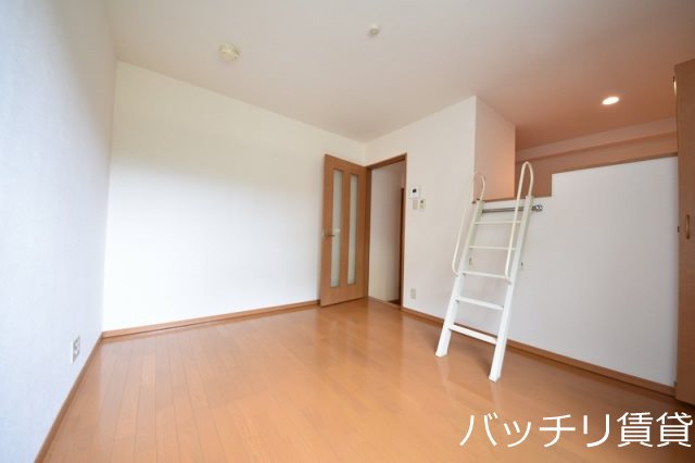 居室・リビング　別号室イメージの為、現状を優先致します。