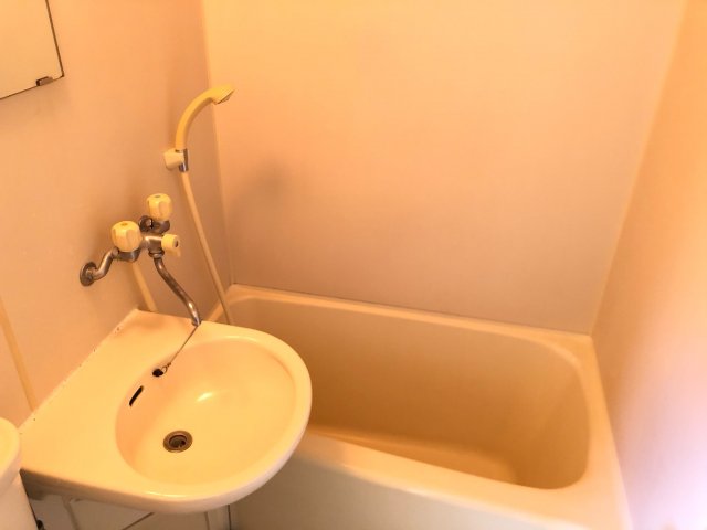 クエステート西宮の風呂写真