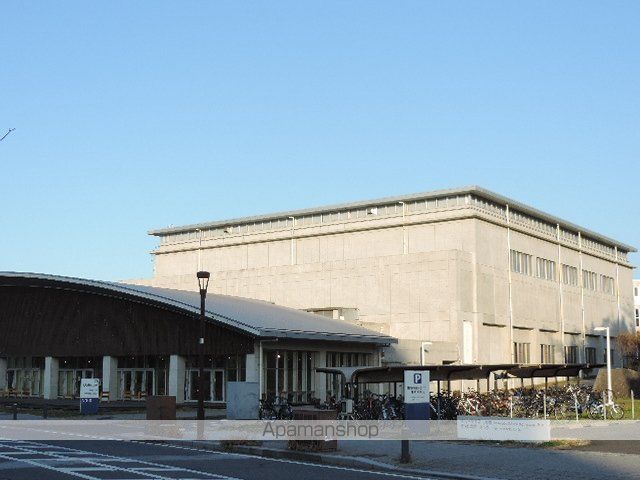 大学・短大　北九州市立大学ひびきのキャンパス（大学・短大）まで757m