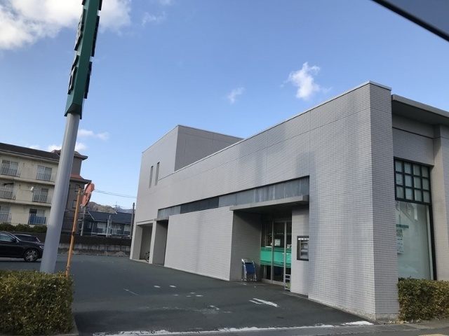銀行　山口銀行湯田支店（銀行）まで1691m