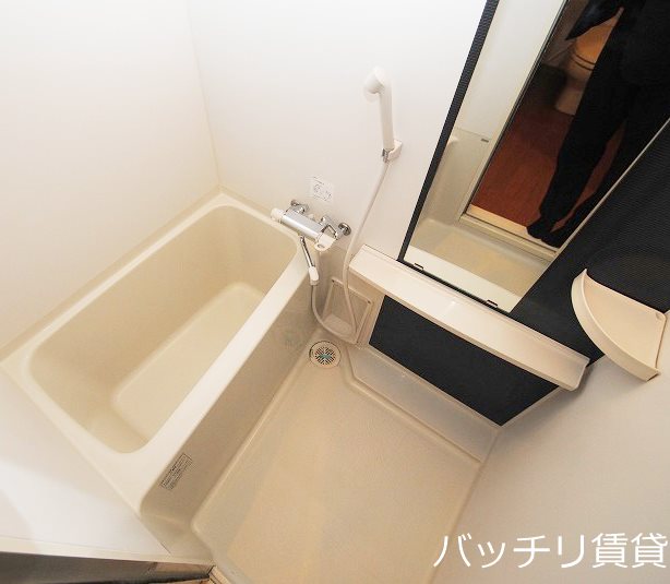バス・シャワールーム　室内写真等は別号数の為、現状優先