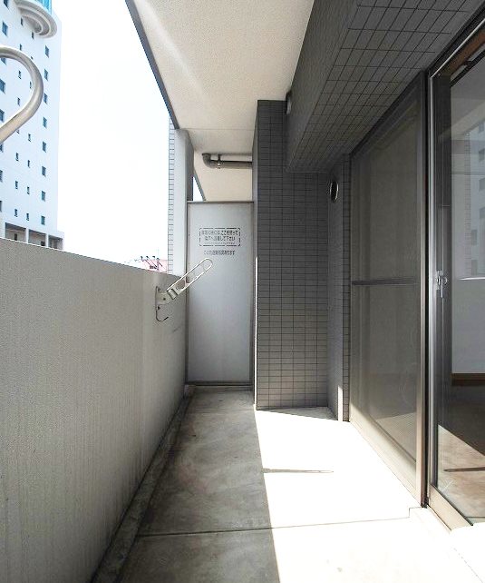 バルコニー　室内写真等は別号数の為、現状優先