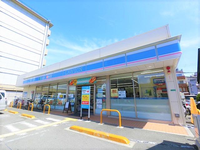 コンビニ　ローソン淀川塚本一丁目店（コンビニ）まで332m