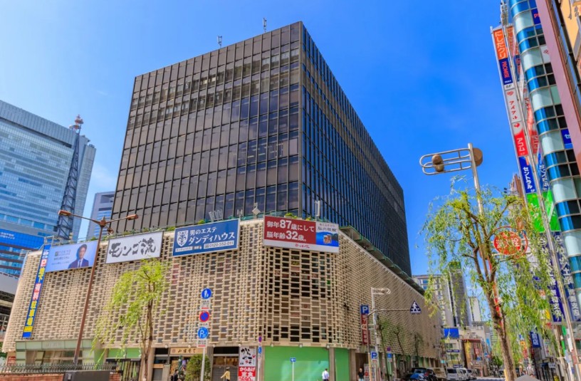 ショッピングセンター　ニュー新橋ビル（ショッピングセンター）まで638m