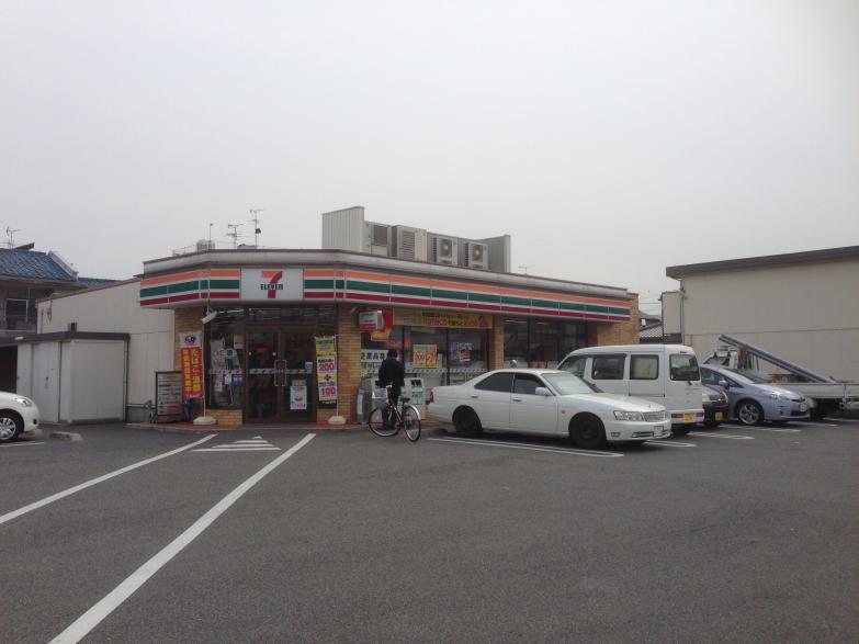 コンビニ　セブンイレブン 堺浜寺船尾町西店（コンビニ）まで1079m