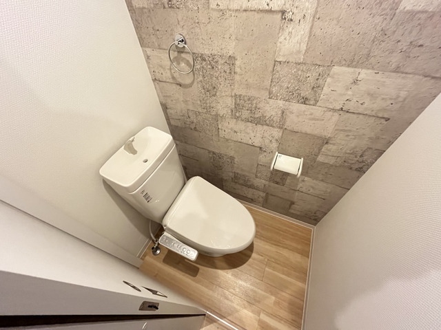 アシンプトートA棟のトイレ写真