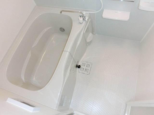 バス・シャワールーム　浴室乾燥機・追焚付きのバス