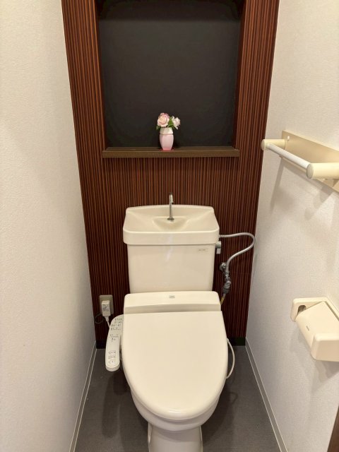 トイレ　※別号室参照
