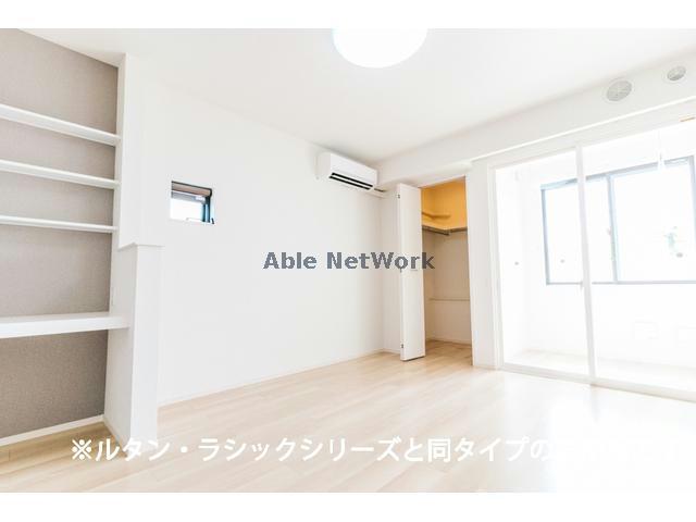 岡崎市 2階建 新築の居間写真