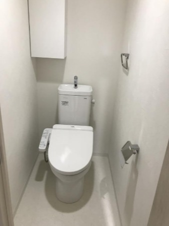 ＪＲ鹿児島本線 吉塚駅 徒歩9分 13階建 築7年のトイレ写真