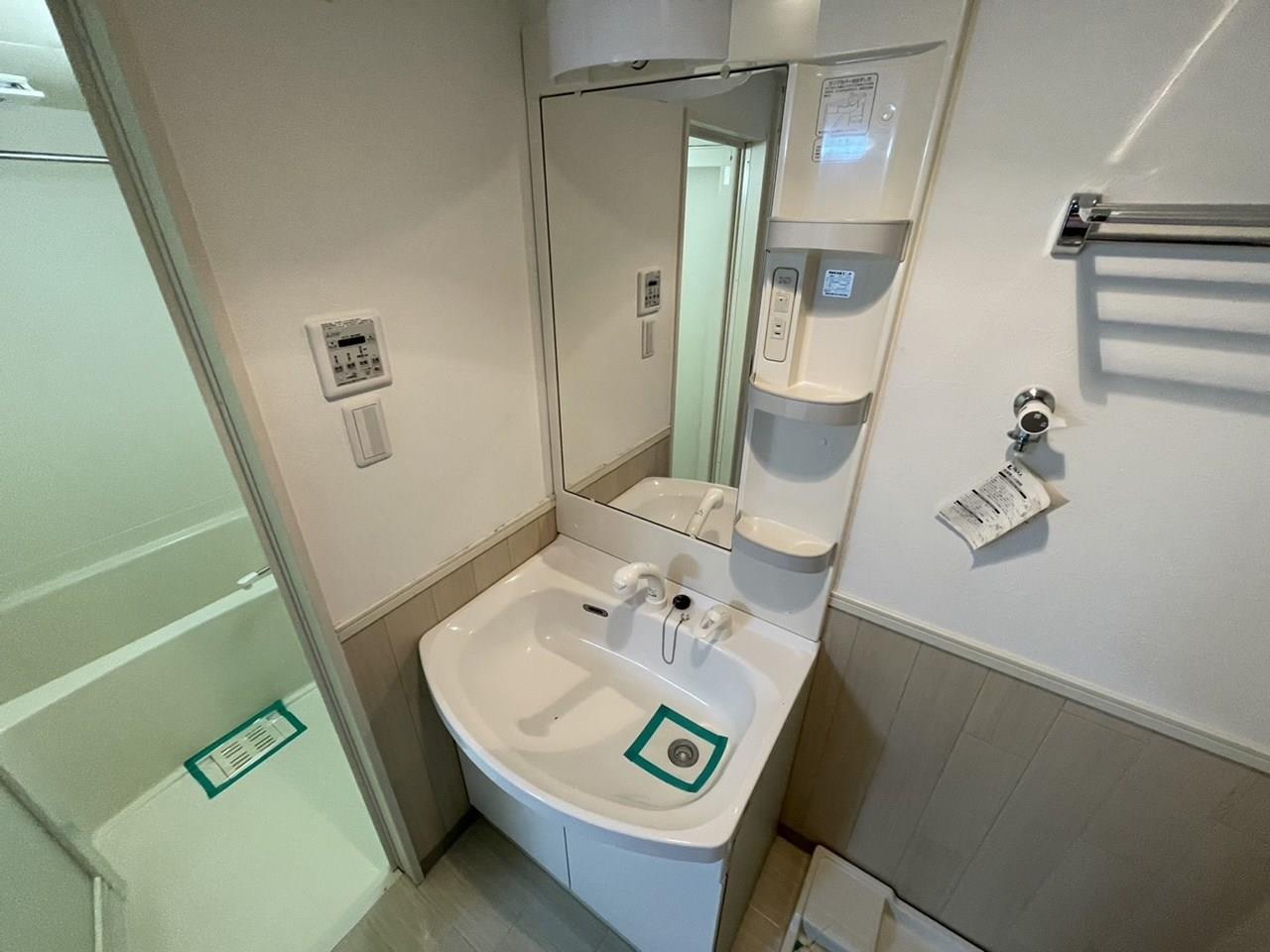 洗面設備　参考写真