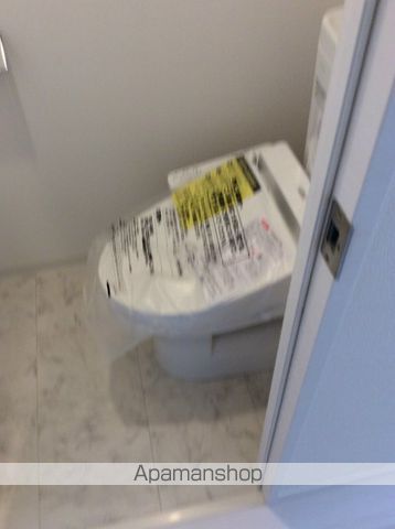 都営新宿線 菊川駅 徒歩4分 8階建 築11年のトイレ写真