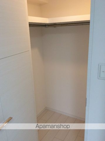 都営新宿線 菊川駅 徒歩4分 8階建 築11年の内装写真