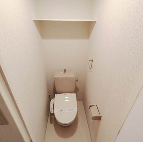東京メトロ南北線 王子神谷駅 徒歩5分 10階建 築24年のトイレ写真