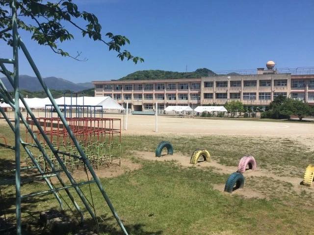 小学校　行橋市立行橋北小学校（小学校）まで431m
