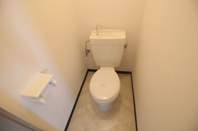 プレアール小阪IIのトイレ写真
