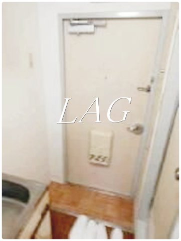 玄関　玄関です。