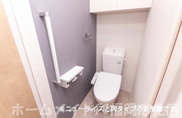 ＪＲ香椎線 宇美駅 バス乗車時間：17分 最寄りバス停で下車 徒歩1分 2階建 築1年のトイレ写真