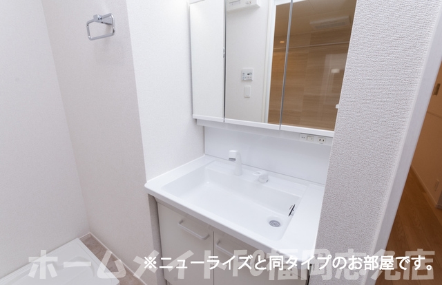 ＪＲ香椎線 宇美駅 バス乗車時間：17分 最寄りバス停で下車 徒歩1分 2階建 築1年の内装写真