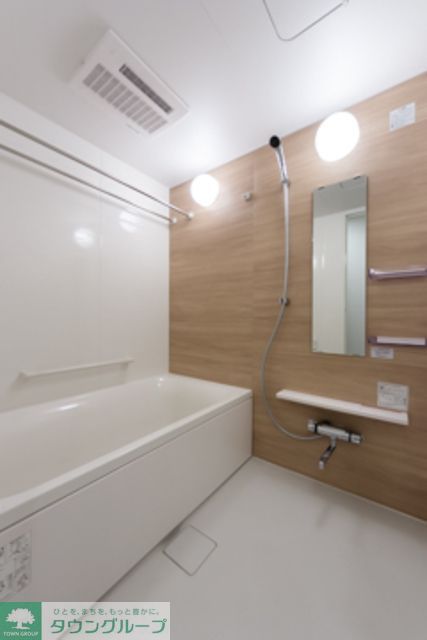 バス・シャワールーム　※写真は同タイプ住戸です。