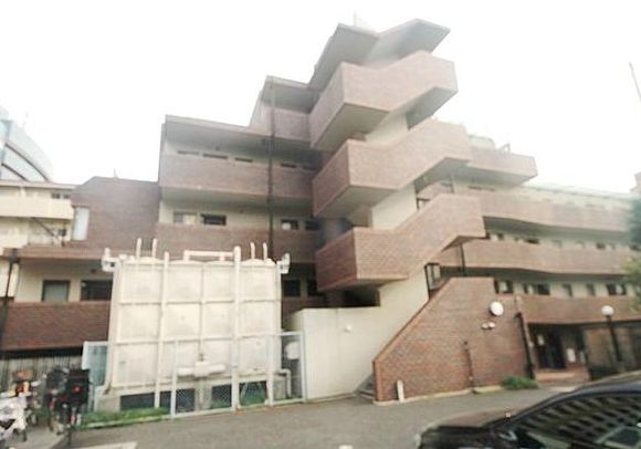 建物外観　外はこのようになっています