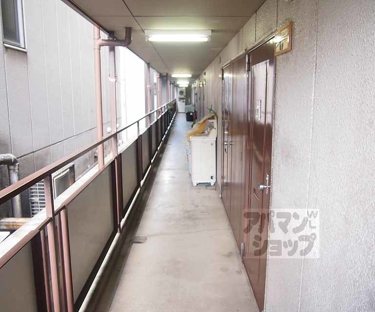 ボックス七条の外観写真