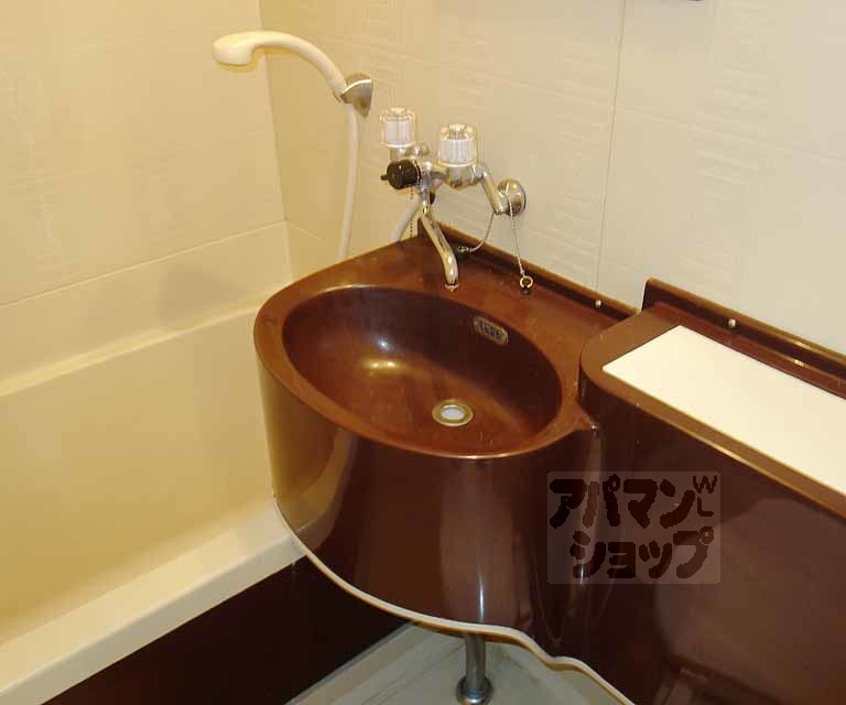 ボックス七条の内装写真