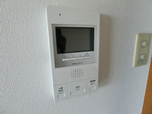 セキュリティ　写真は同型別部屋の写真となります。現況を優先します。