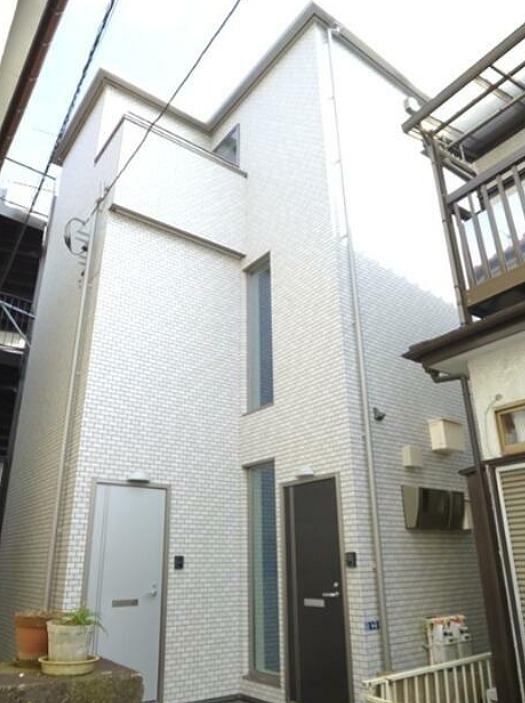 東急田園都市線 宮前平駅 徒歩13分 築11年